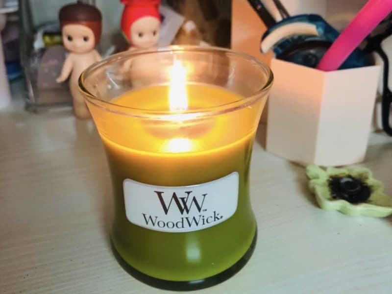 Why Do Woodwick Candles Crackle
